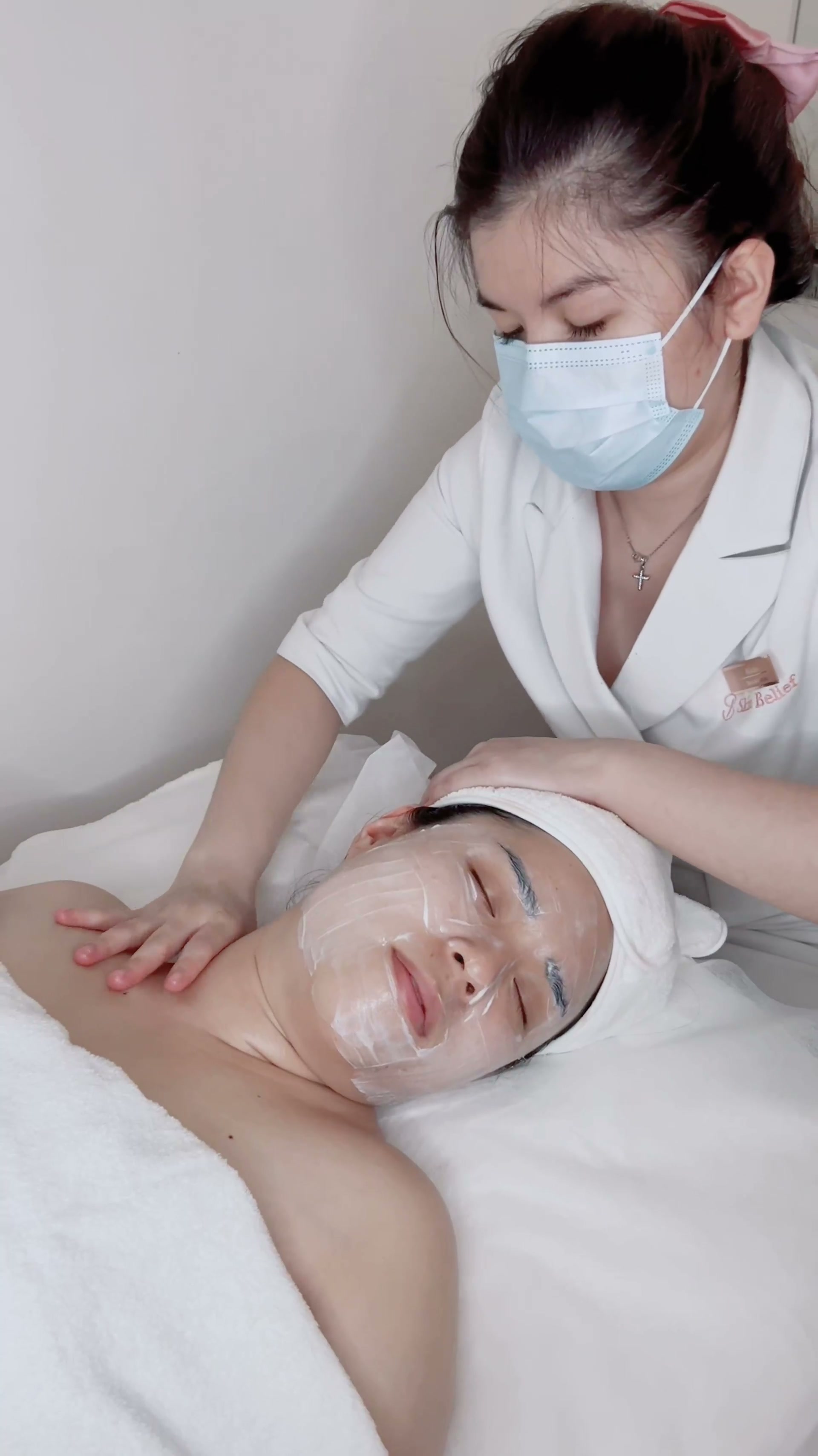 Therapist during a treatment